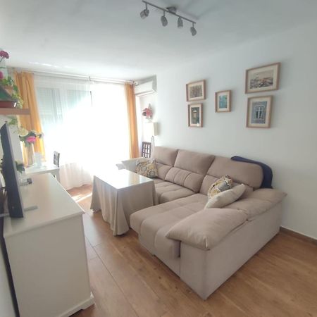Piso Reformado 3 Habitaciones セビリア エクステリア 写真