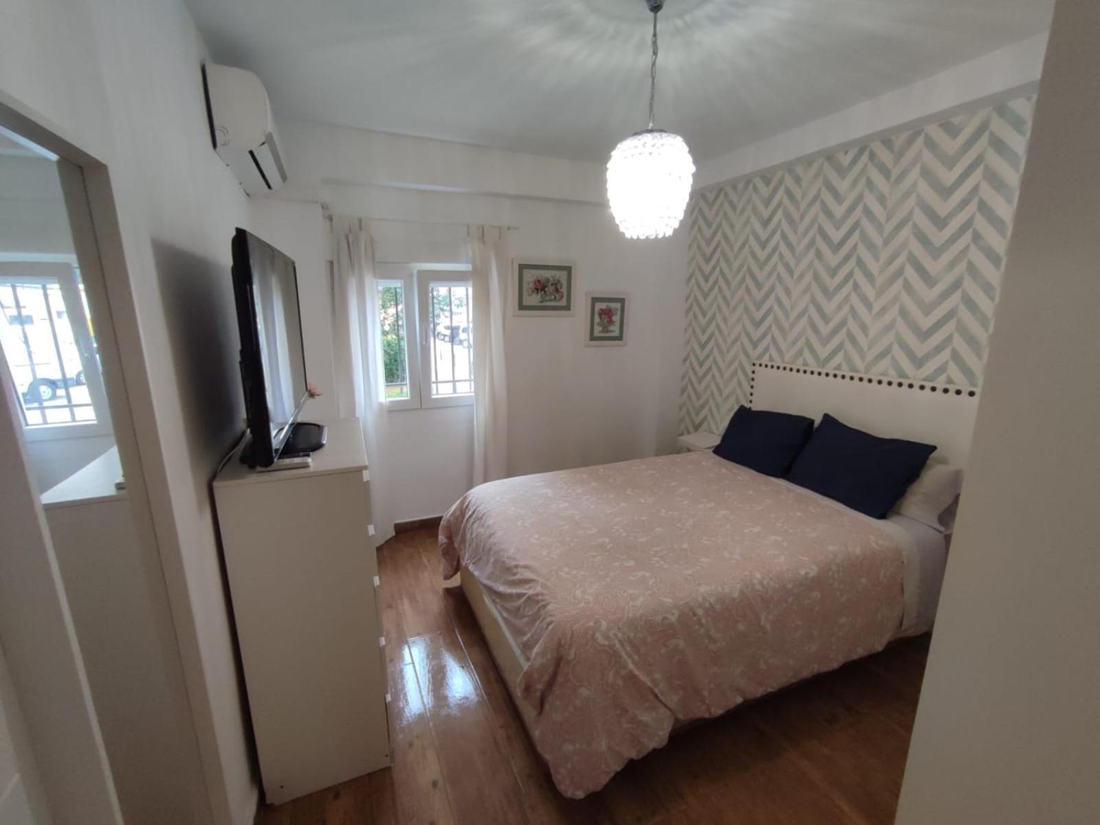 Piso Reformado 3 Habitaciones セビリア エクステリア 写真