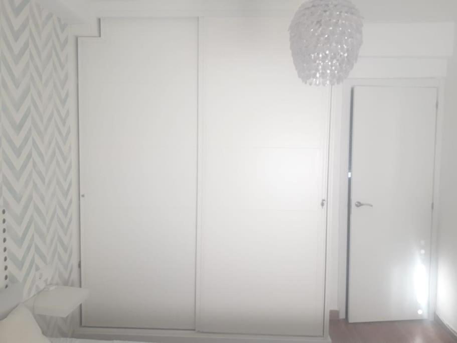 Piso Reformado 3 Habitaciones セビリア エクステリア 写真