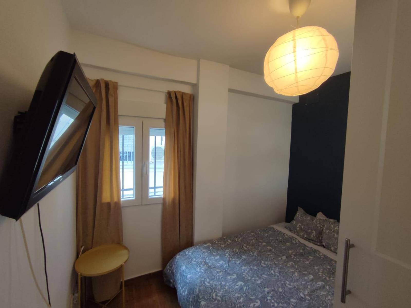 Piso Reformado 3 Habitaciones セビリア エクステリア 写真