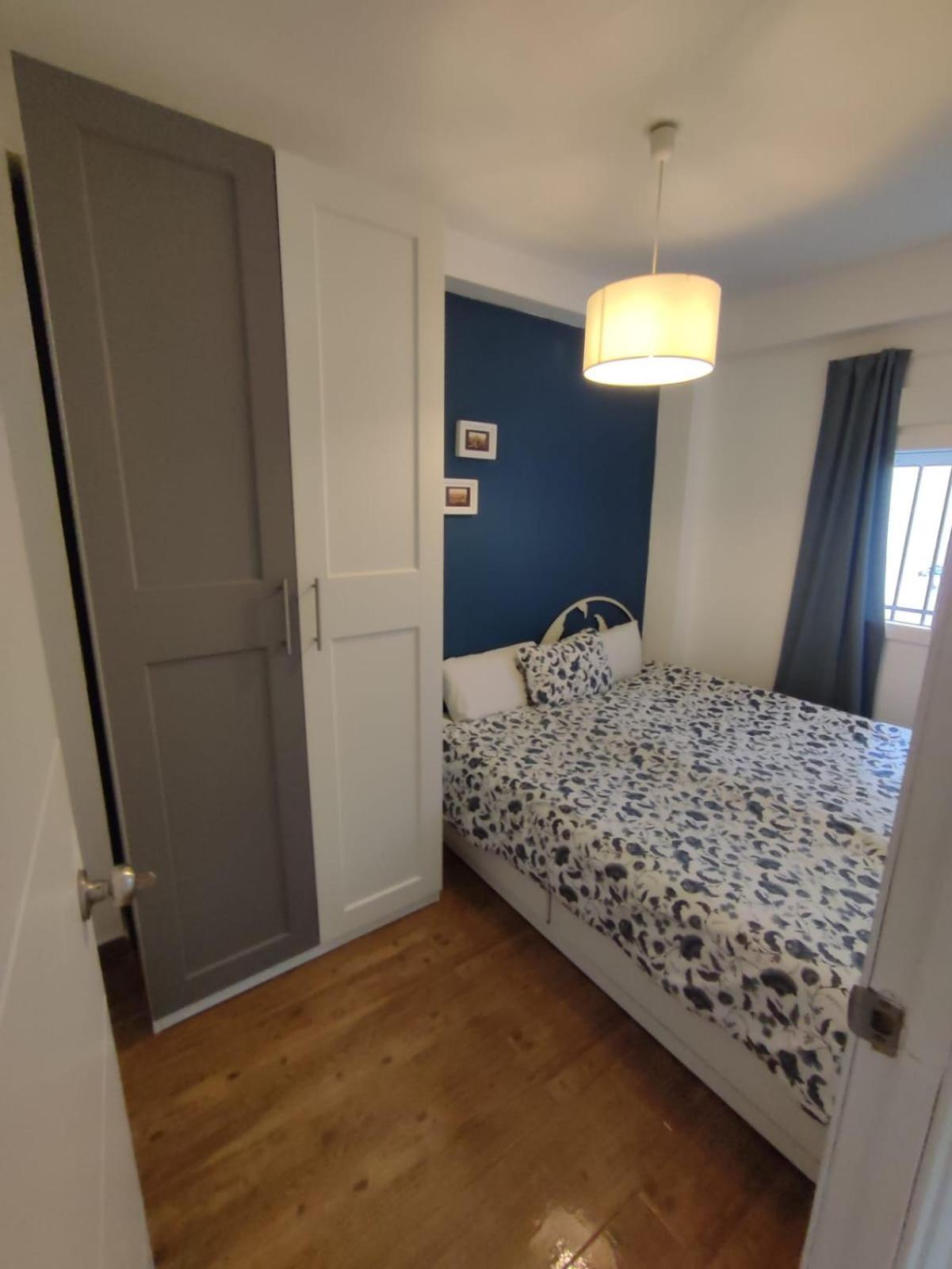 Piso Reformado 3 Habitaciones セビリア エクステリア 写真